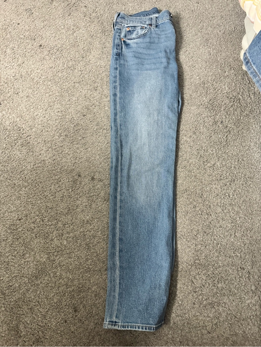 GAP Light Blue Straight-Leg Women’s Jeans